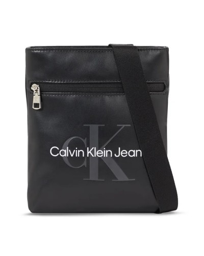 CK TRACOLLA MIDI MONOGRAM SOFT FLATPACK18.BDS BLACK